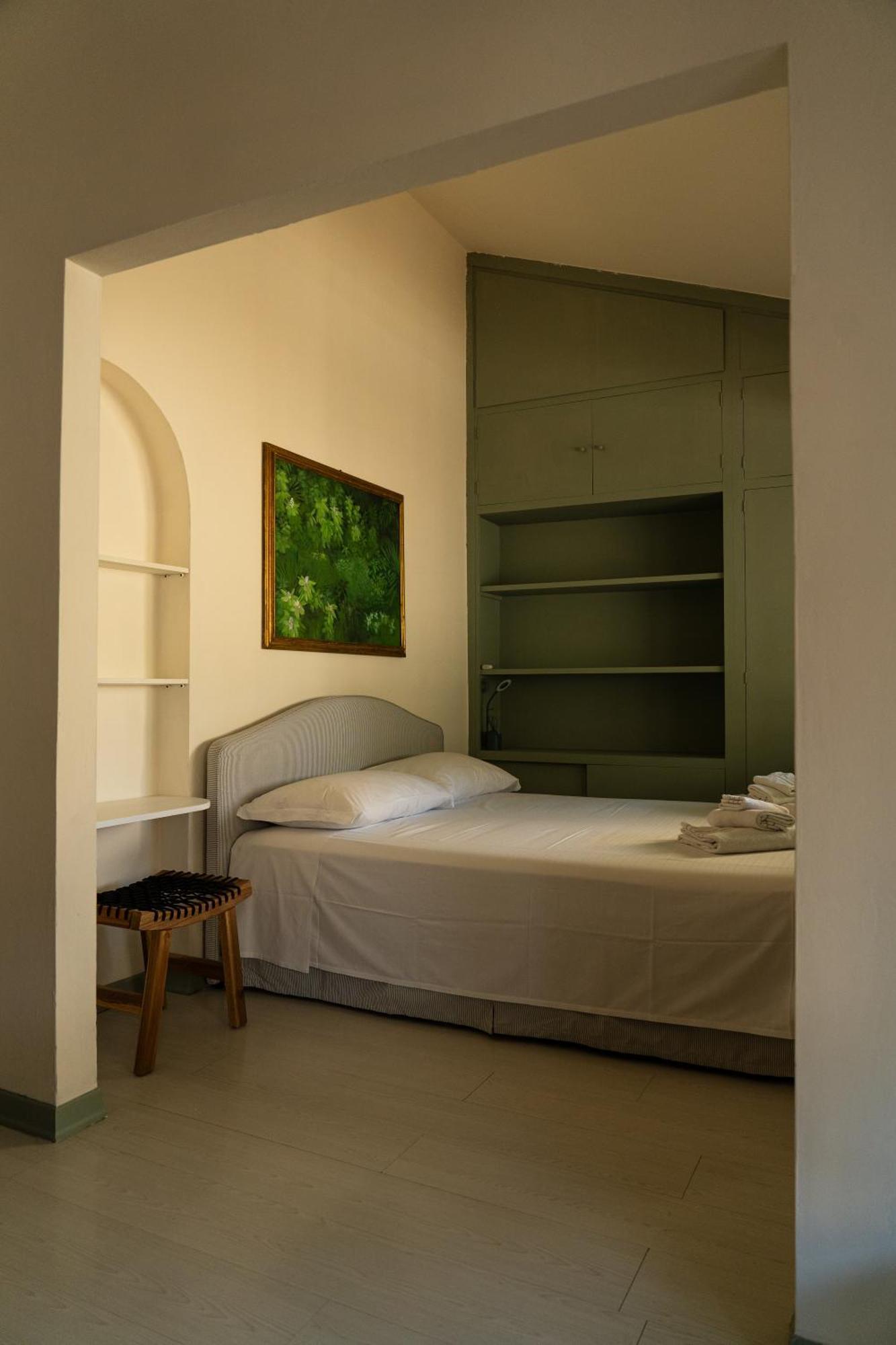 Friendly & Small 1-Br Apt With Beautiful Terrace Florenţa Exterior foto